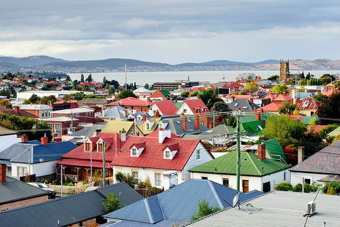 Wonderful Hobart Self-Guided Audio Tour - Restaurant Darwin 4