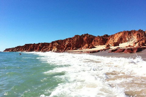 Cape Leveque And Aboriginal Communities From Broome (Optional Scenic Flight) - Restaurant Darwin 1