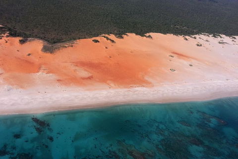 Cape Leveque And Aboriginal Communities From Broome (Optional Scenic Flight) - Restaurant Darwin 3