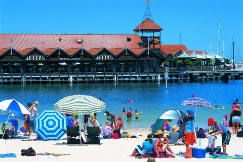 Full Day Pinnacle Desert Explorer From Perth Including Hillarys And Lancelin Sandboarding - Restaurant Darwin 0