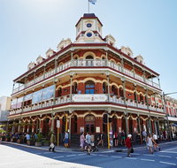 Perth and Fremantle Tour with Optional Swan River Cruise - Restaurant Darwin