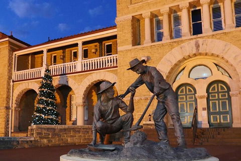 The Perth Mint: Guided Heritage Tour And Gold Pour - Restaurant Darwin 3