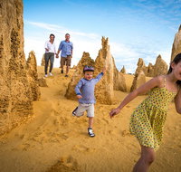 Full-Day Pinnacles Desert and Yanchep National Park Tour From Perth - Restaurant Darwin