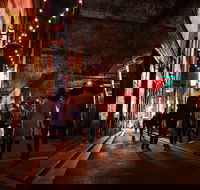 Melbourne After Dark 2-hour walking tour - Restaurant Darwin