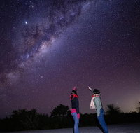 Pinnacles Desert Sunset Stargazing Tour - Restaurant Darwin